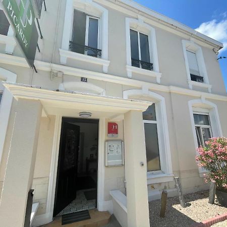 Hotel Le Picardy Сен Дизие Екстериор снимка