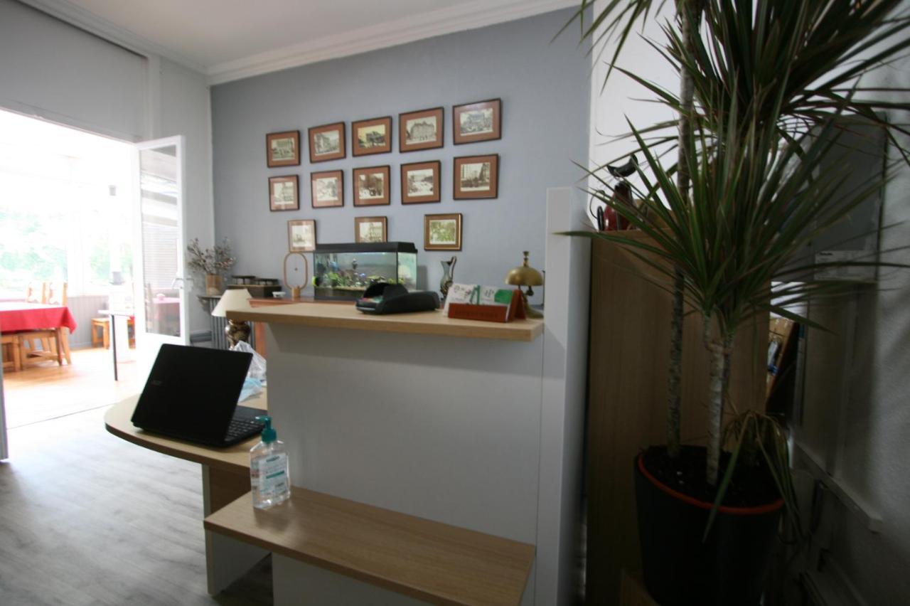 Hotel Le Picardy Сен Дизие Екстериор снимка