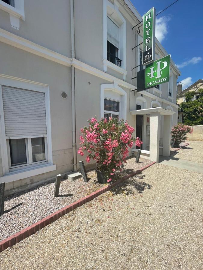 Hotel Le Picardy Сен Дизие Екстериор снимка